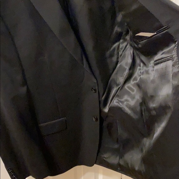 Black Calvin Klein Suit 2 pc w/ pants, 40L 34W